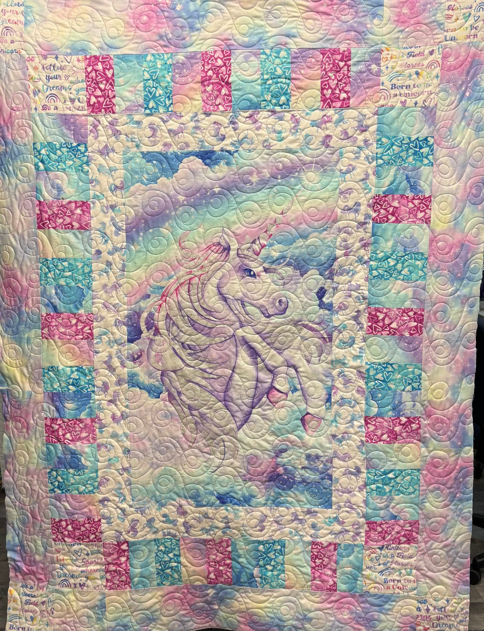 Sparkle Magic Unicorn Quilt Kit